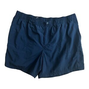Columbia Cargo Black Shorts Size XL Women
